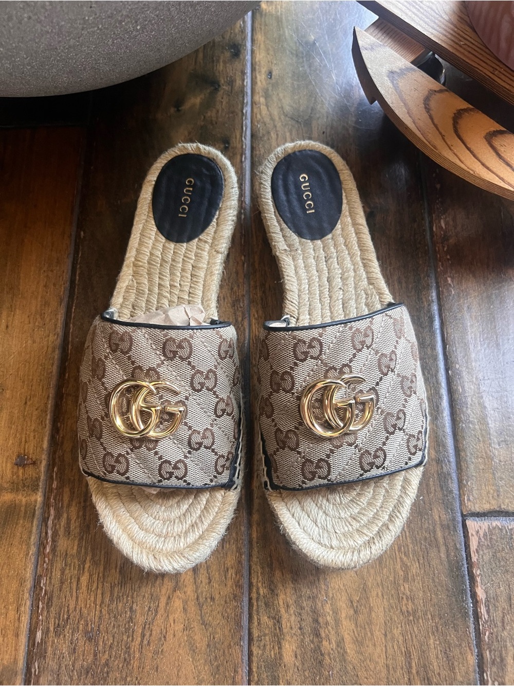 Gucci Marmont gold GG Monogram Matelasse Canvas Slide Espadrille Sandals EU 41 - Picture 5 of 16